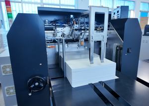 Machine de reliure automatique haute vitesse pour albums et livres photo de mariage avec options de colle chaude et de couverture rigide à plat - Product Image 5