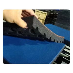 Carreaux de sol protecteurs en caoutchouc à emboîtement pour gymnase intérieur de 25mm - Product Image 4