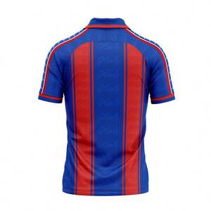 Camiseta de Fútbol Clásica con Cuello y Detalle de Rayas en Contraste, 100% Poliéster Elástico, Secado Rápido, Transpirable, Unisex para Adultos - Product Image 2