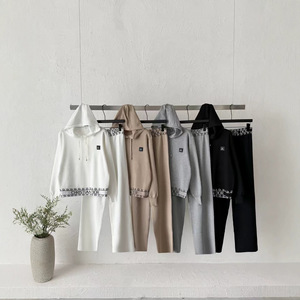 Conjunto de Dos Piezas Tejido con Bordado de Letras Casual para Mujer, Primavera 2026, Sudadera con Capucha Juvenil y Pantalones Anchos de Cintura Alta - Product Image 3