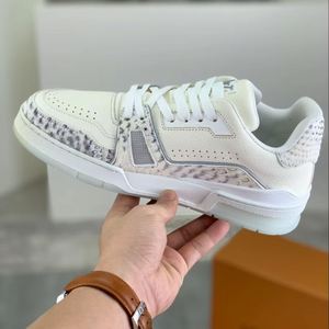 Zapatillas Deportivas de Lujo de Alta Calidad para Hombre, Zapatillas de PU Suaves para Ocio, Skateboard, Caminar y Correr, Marca Original lvs - Product Image 6