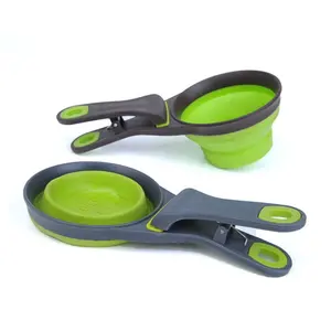 Đa Chức năng gấp Scoop đo cup Silicone ráp Pet Dog Feeder bát