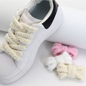 Lacets de chaussures en peluche personnalisés, lacets plats en polyester, lacets de remplacement pour baskets, lacets de chaussures moelleux - Product Image 2