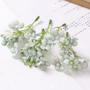 Fiori artificiali di margherite in seta, 10 pezzi, fiori finti per decorazioni di ghirlande per matrimoni e forcine per capelli - Product Image 3