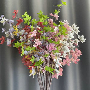 Campana 3D Suzume Ii con Flores Artificiales de 98cm, Decoración de Plástico para Bodas y Hogar - Product Image 1