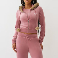 Fabricant OEM Logo personnalisé Ensemble de survêtement en velours pour femmes Ensemble deux pièces avec bordure en fausse fourrure et sweat à capuche zippé et pantalon de survêtement avec strass
