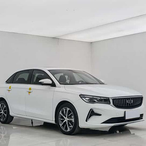 2022 Geely Emgrand 1.5L CVT, Originele lak, Lage kilometerstand, Door een derde partij gecertificeerd, Met garantie - Product Image 2