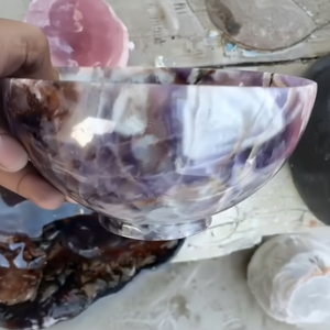 Natural Love Gemstone Amethyst Polished Large Bowl Polished Healing <b>Crystal</b> <b>Craft</b> Bowl Kitchen Accessories Home Decor Gift Bowls - Product Image 1
