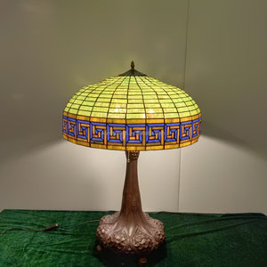 21'' Luxurious European Handmade Pastoral Sountheast Design Alloy <b>Base</b> Tin solder Stained Glass Dome Filament <b>Table</b> <b>Lamp</b> Green - Product Image 3