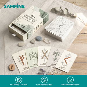 Boîte de jeu de cartes personnalisée avec bords dorés holographiques, finition mate anti-rayures, découpe en V et ruban, cadeau spirituel de luxe - Product Image 1