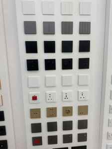 Hiện đại sang trọng UK tường thiết bị chuyển mạch và ổ cắm mới mô hình siêu mỏng tấm bìa 250V Max. Voltage <span class=keywords><strong>13A</strong></span> Max. current - Product Image 3