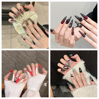 Medium Halloween Coffin Almond Press-On ABS Nail Art Pintado a mano Diseño de Halloween Stick-On Nails para dedos para Nail Art Salon