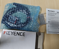 Prix Spécial KEYENCE SR-710 Lecteur de codes 1D et 2D à mise au point automatique de milieu de gamme
