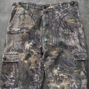 Pantaloni <span class=keywords><strong>Cargo</strong></span> mimetici mimetici con stampa Vintage personalizzati con cintura di regolazione su entrambi i lati 100% pantaloni di cotone per uomo - Product Image 3