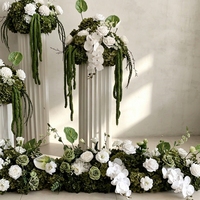 Weiß-Grünes Hängendes Orchideen-Blumenarrangement für Römische Säulen, Hochzeits-Eingangsdekoration