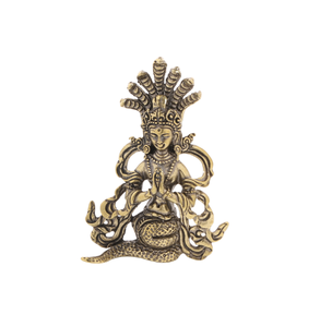 Artefact en laiton népalais fabriqué à la main: Figurine de bodhisattva de dragon doré pour l'affichage à la maison - Product Image 1