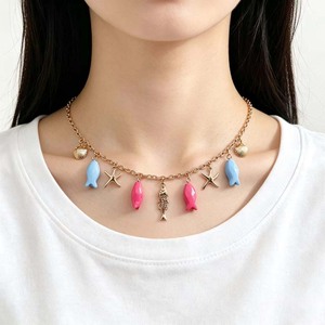 Collar Divertido y Colorido, Diseñado para la Juventud, Apto para Todos - Product Image 1