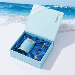 Ensemble de thé matcha avec impression de logo personnalisée, matériaux recyclés écologiques, fouet japonais élégant, boîte en papier magnétique en carton cadeau - Product Image 1