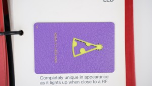 บัตรผ่าน PVC RF แบบกำหนดเองสำหรับการยืนยันข้อมูลประจำตัวทางธุรกิจ - Product Image 2
