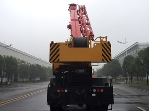 Grúa Hidráulica para Camión SRC350, Capacidad <span class=keywords><strong>de</strong></span> 35 Toneladas, Motor Diésel, Rendimiento Eficiente y Duradero, Grúa Móvil para Camión - Product Image 3