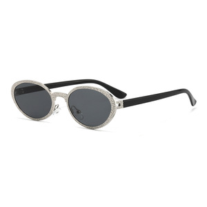 Wholesale Stylish Retro Oval Metal Ladies Outdoor Sun Protection Travel Party All Match Sunglasses - Product Image 3