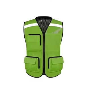 Gilet de sécurité réfléchissant à haute visibilité avec fermeture éclair, sangle, maille respirante, plusieurs poches et logo personnalisable sur le dos - Product Image 3