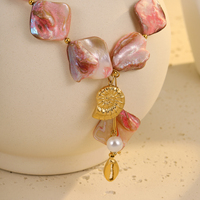 Parure de bijoux étanche style bohème estival, coquillages naturels, conques, perles, étoiles de mer, breloques, collier, bracelet et boucles d'oreilles