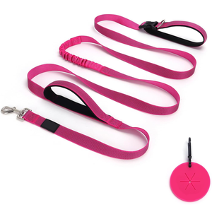 Correa de perro de seda de látex duradera elástica de nailon personalizada con asas acolchadas suaves y correa reflectante para manos libres - Product Image 1