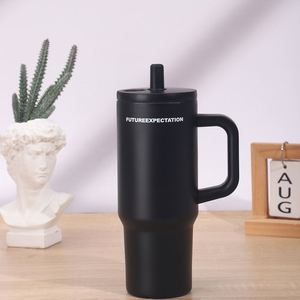 Gobelet de voyage isotherme sous vide 720 ml (24 oz) avec poignée, couvercle, paille et base antidérapante, pour boissons chaudes et froides - Product Image 4