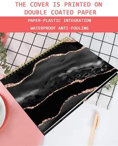 <span class=keywords><strong>Un</strong></span> <span class=keywords><strong>carnet</strong></span> <span class=keywords><strong>de</strong></span> <span class=keywords><strong>croquis</strong></span> <span class=keywords><strong>de</strong></span> qualité artistique pour des dessins détaillés et des peintures à l'aquarelle - Product Image 3