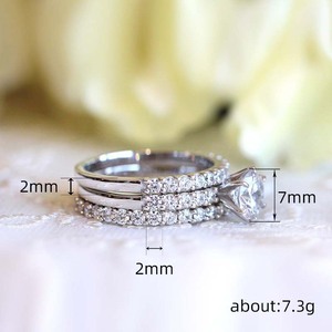 Set di Tre Anelli con Micro Pavé di Zirconi per Donne, Gioielli di Moda per Proposta, Matrimonio e Fidanzamento - Product Image 4