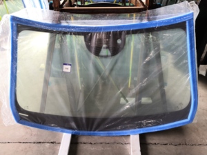 Pour Volvo XC60 capteur <span class=keywords><strong>de</strong></span> <span class=keywords><strong>pare</strong></span>-<span class=keywords><strong>brise</strong></span> avant laminé automobile <span class=keywords><strong>pas</strong></span> <span class=keywords><strong>cher</strong></span> Auto toit ouvrant verre pièces automobiles - Product Image 2