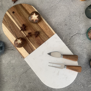 Tabla de cortar de madera de acacia con panel de mármol, tabla de picar de doble cara para carne, queso, pan, frutas y como bandeja de servir. - Product Image 4