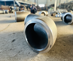 Codo de Acero al Carbono Resistente a Altas Temperaturas y Alta Presión, Estándar DIN, Flanqueado, Curva de Tubería de 90 Grados para Tuberías Químicas - Product Image 2