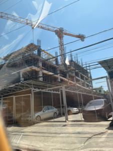 מנוף צריח שטוח דגם QTZ160 של DAHAN, בעל איכות גבוהה, טווח של 65 מטר, כושר נשיאה של 10 טון, מומנט עומס גבוה, מנוע בעל גובה מרבי של 200 מטר. - Product Image 6