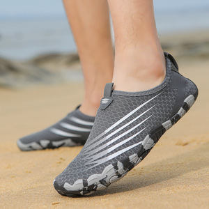 Zapatos de Agua con Parte Superior de Malla, Suela de Goma, Transpirables, Unisex, para Uso en la Playa en Verano, Punta Cerrada, Entresuela de EVA, Ligeros, de Secado Rápido - Product Image 4
