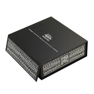 Black Custom Logo Rigid Paperboard Magnet <b>Box</b> Luxury Recycled Folding Magnetic Gift <b>Box</b> Packaging for <b>Clothes</b> - Product Image 5