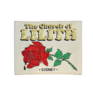 Thương Hiệu Quần Áo Cổ Bền Vững Trên Cắt T-Shirt Dệt Polyester Bùn Taggs Vá Thời Trang Kích Thước Dệt Nhãn Hiệu - Product Image 1