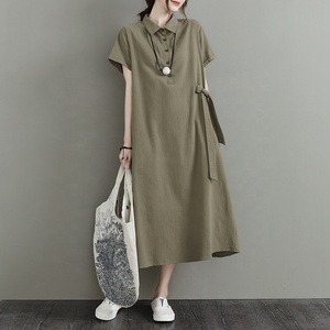 Nuevo estilo japonés Color sólido Algodón y lino Solapa Manga corta Bolsillo suelto Vestido casual de mujer - Product Image 4