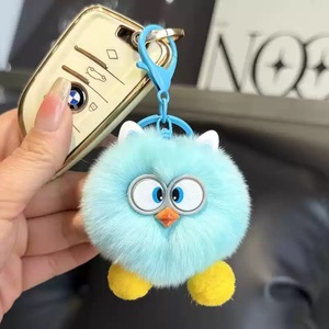 Porte-clés mignon de dessin animé, adorable porte-clés en peluche légère, pendentif en plastique pour sac à dos, clés de voiture de couple, cadeaux à suspendre - Product Image 4