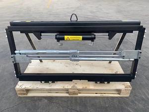 <span class=keywords><strong>Telehandler</strong></span>フォークリフトアタッチメント1-7tフォークポジショナー、<span class=keywords><strong>Doosan</strong></span>トラック用の容量が大きい - Product Image 4