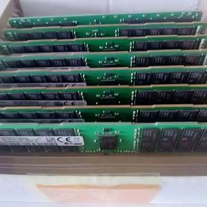 Módulo de Memoria de Servidor DDR5 5600 RDIMM de 64 GB, ECC REG M321R8GA0PB0 CWM RAM para Servidor de IA, Virtualización, Estación de Trabajo - Product Image 2