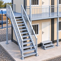 NEXVORA NVT-DCH-003 Maison préfabriquée modulaire détachable de 20 pieds pour dortoir de travailleurs avec lits superposés pour chantier de construction