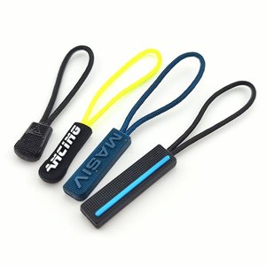 Deslizador de cremallera de PVC 3D personalizado tirador de cremallera de goma suave tirador de cremallera de silicona con cordón encerado para ropa deportiva - Product Image 5