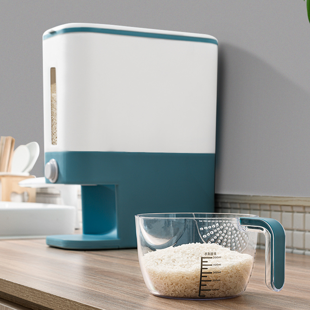 Rice Dispenser 25 Lbs (11.3kg) Plastic Sustainable Rice Storage Container Sealed Moisture Proof Flip Top Lid Measuring Cup