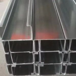 ソーラーグラウンドマウント用ユニストラットC型鋼亜鉛メッキ鋼ソーラーシステムマウント - Product Image 1