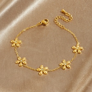 <b>Flower</b> Shape Gold Plated Zinc Alloy <b>Bracelet</b> With Rhinestone Inlay For Gift - Product Image 2