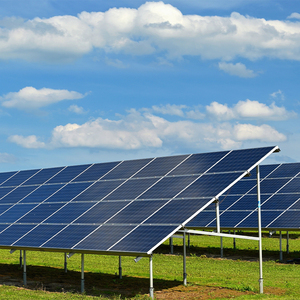 แผงโซลาร์เซลล์ Long1 LR5-72HTH นักสำรวจ6 ~ 585ม. ชนิดโมโน560W 565W 570W 575W 580W 585W LONG1