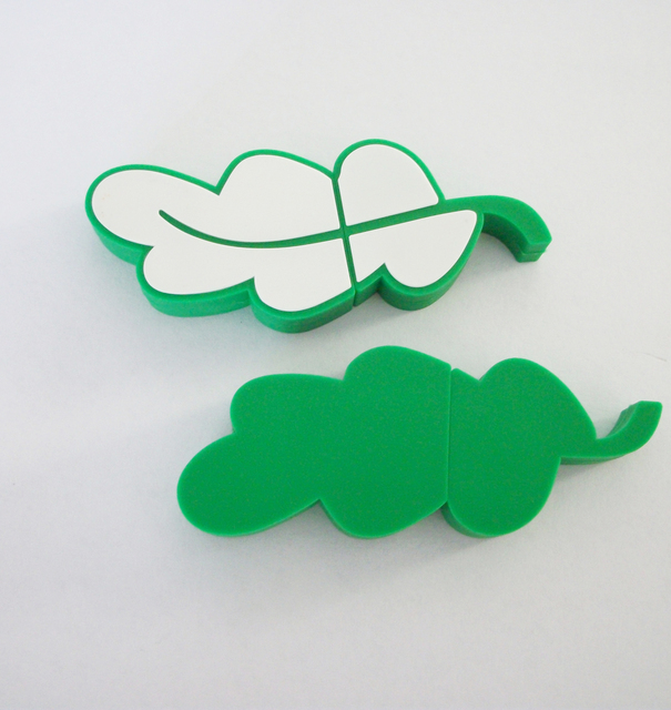 Custom Made PVC Leaf Shape USB 2.0 Flash Drives Unique Style PVC USB Memory Stick