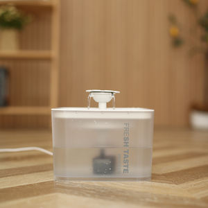 बिल्लियों के लिए स्मार्ट फाउंटेन चुप पालतू कुत्तों और बिल्लियों के लिए स्वत: परिसंचारी शुद्ध पीने के फव्वारे - Product Image 1